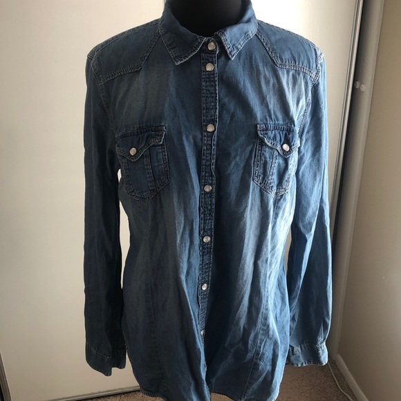 H&m mama fits like a medium - Picture 1 of 4